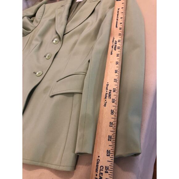 Liz Claiborne Suits Women Size 10 Lapel Notch Collar 3 Button Closure Lime Green - Picture 7 of 9